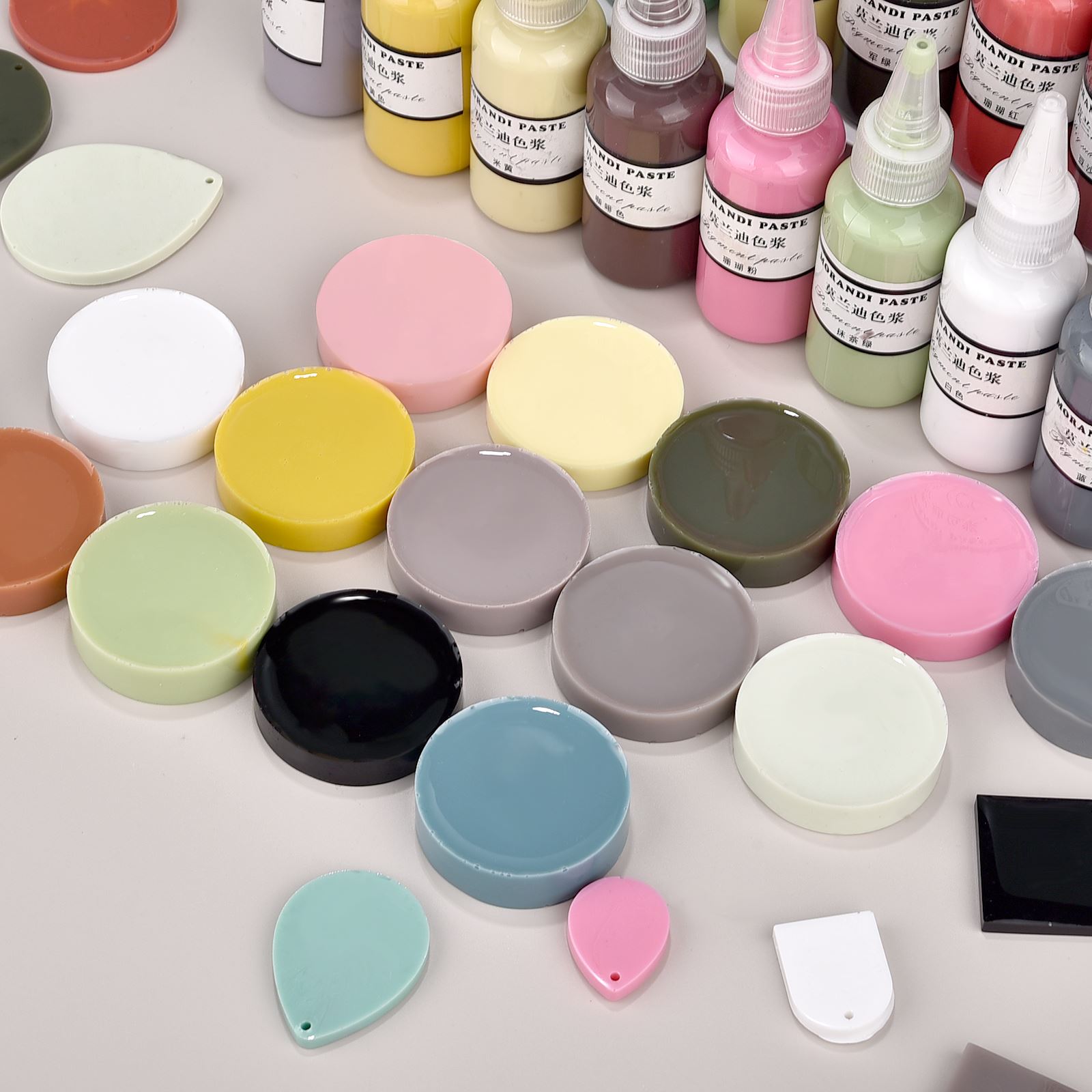Morandi Kleuren Vloeibare Hars - Resin Pigment Set recensie en prijs